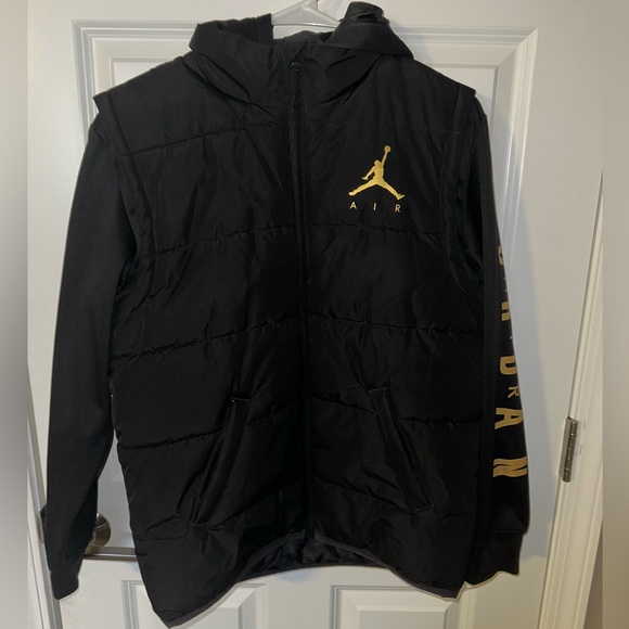 Jordan Other - Boys Black & Gold Jordan Jacket - 13-15 yrs XL
